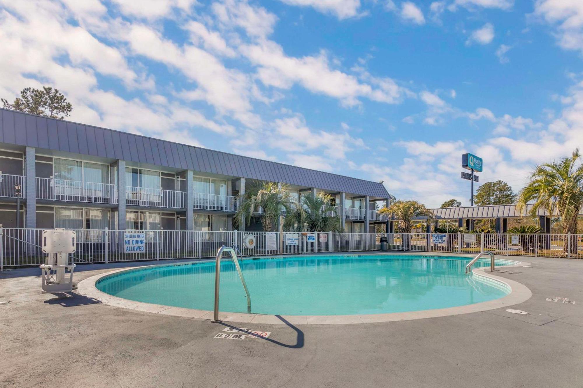 Quality Inn & Suites Hardeeville - Savannah North Екстер'єр фото